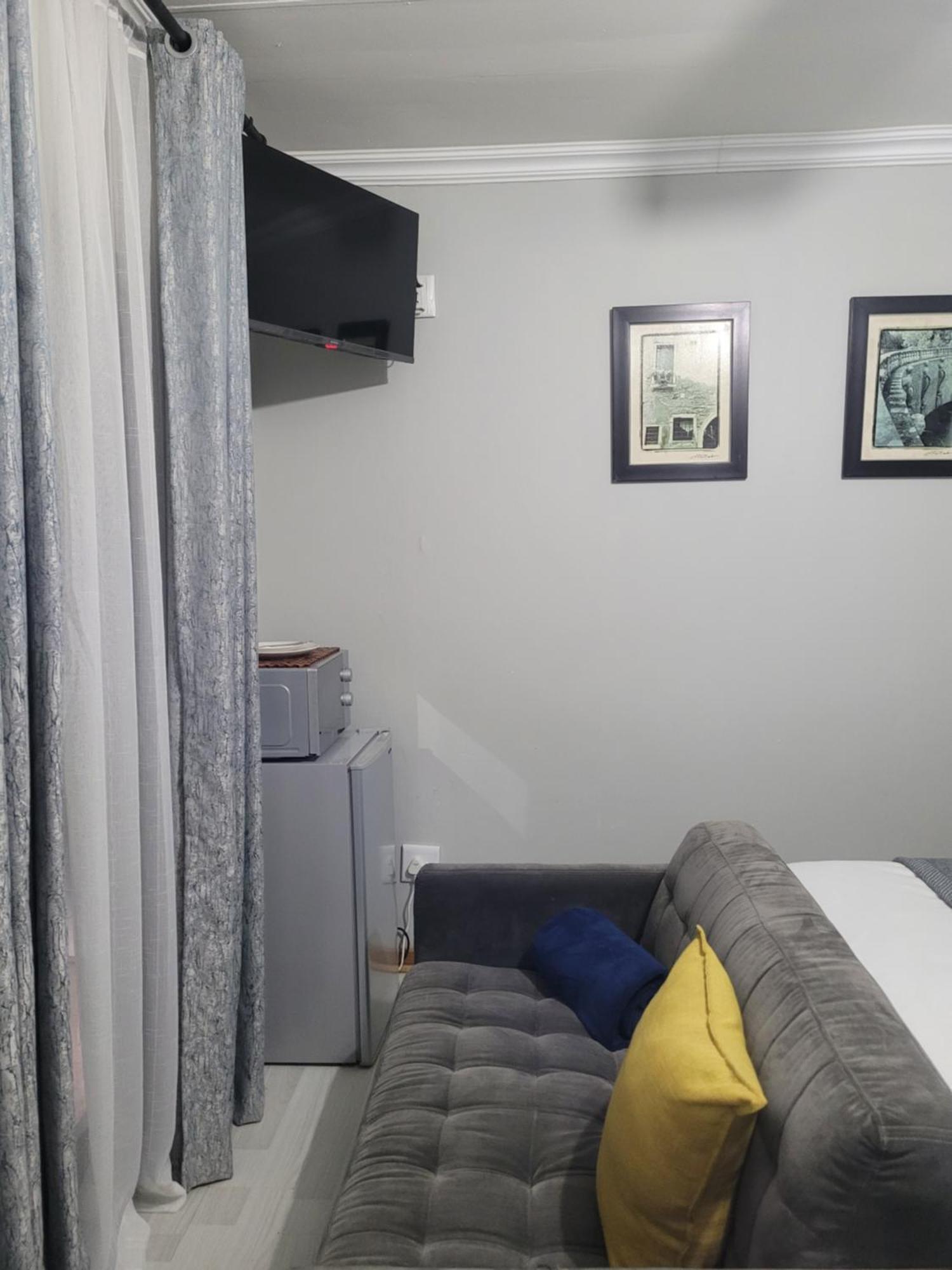 Ayana Bnb Bloemfontein Extérieur photo